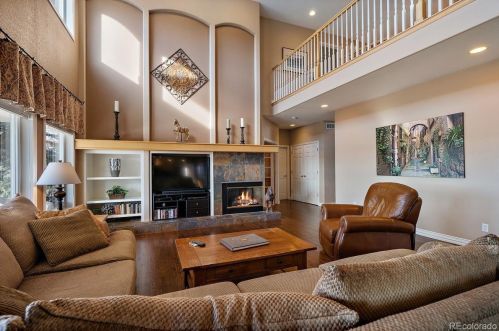 10195 Quarry Hl Pl, Parker CO 80134-3748 exterior