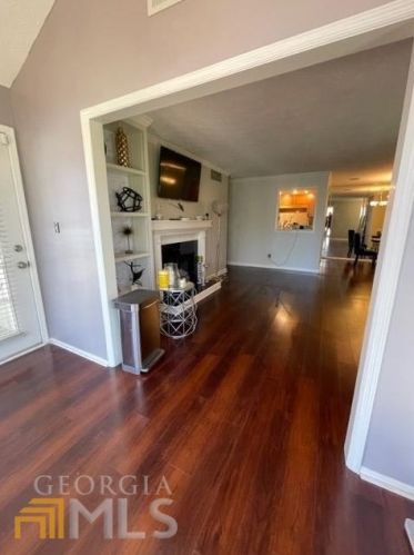 103 Country Park Dr, Smyrna GA  30080-8215 exterior