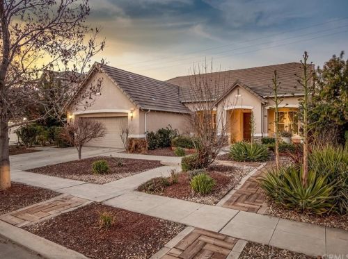3271 Serena Ave, Clovis, CA 93619-9589