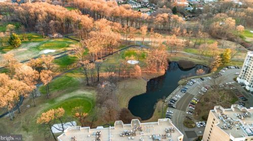 15107 Interlachen Dr, Silver Spring MD 20906-5625 exterior