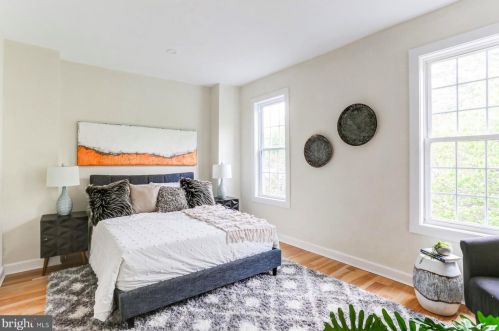 241 Elm St, Lancaster PA  17603-3445 exterior