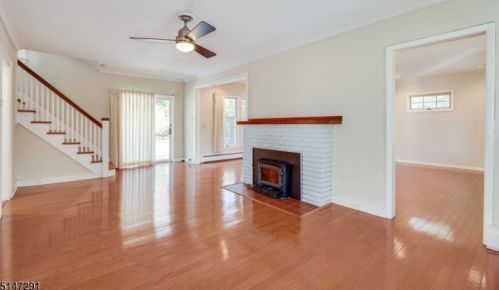 34 Kendal Ave, Maplewood NJ  07040-1143 exterior