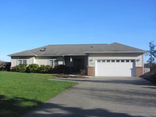 10628 Ogle Rd, Breidablick, WA 98370-6906