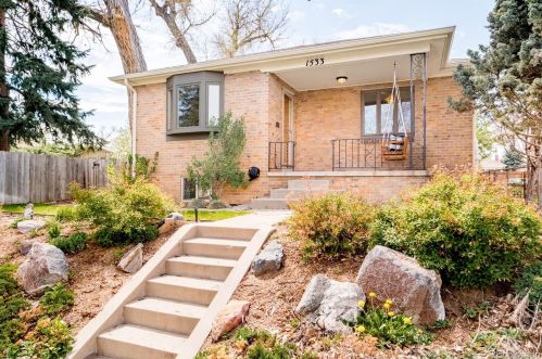 1533 Corona St, Denver, CO 80210-2716