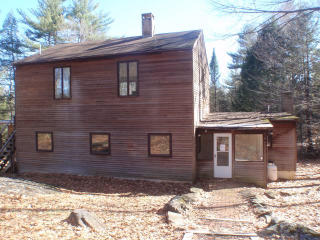 18 Twin Oaks Rd, Bradford, NH 03221-6519
