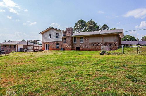 1065 Fox St, Conyers GA  30013-2941 exterior