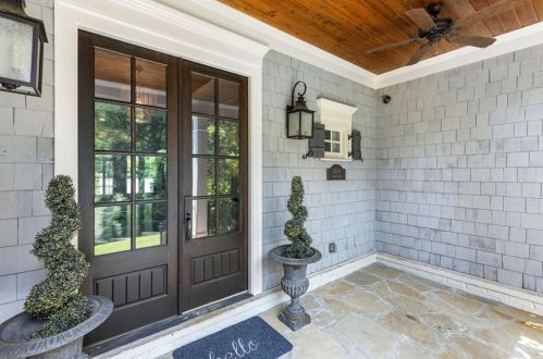 4000 Arden Way, Atlanta GA  30342-3948 exterior