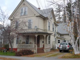 12 Williams St, Lancaster, NH 03584-3256