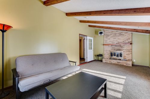 4012 Cinnabar Dr, Saint Paul MN  55122-2943 exterior