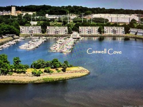 112 Popes Island Rd, Milford, CT 06461-1738