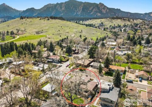 310 19th St, Boulder CO  80302-8008 exterior