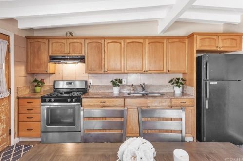 930 Fairview St, Anaheim CA  92801-3414 exterior