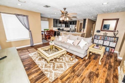 32215 Archer Park, Conroe, TX 77385-8128