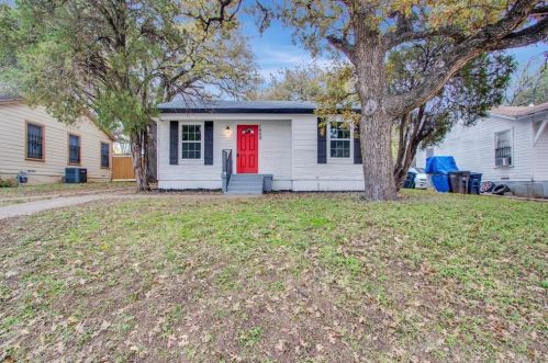 1609 Andrew Ave, Fort Worth TX  76105-2904 exterior