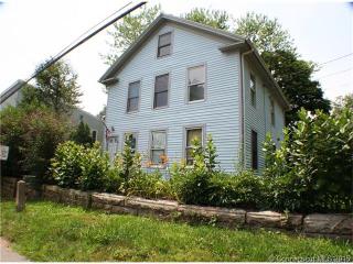 3 Watrous Ave, Branford, CT 06405-3330