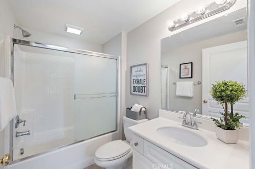103 Rinaldi, Irvine CA  92620-2865 exterior