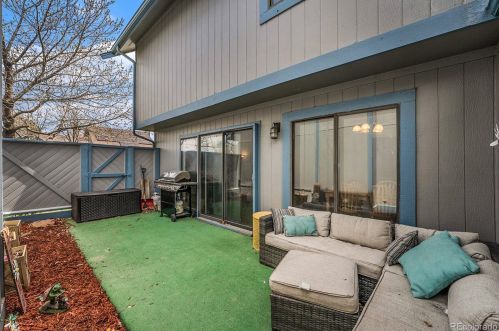 2488 Victor St, Denver CO  80014-6063 exterior