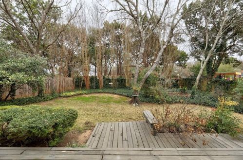 7704 Basil Dr, Austin TX  78750-7930 exterior