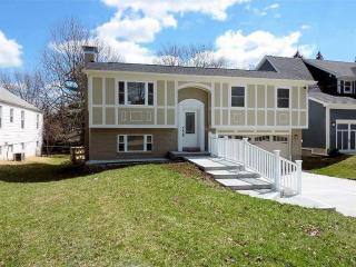 7316 Iuka Ave, Cincinnati, OH 45243-2105