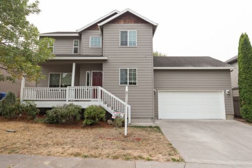 37422 Green Mountain St, Sandy, OR 97055-6364