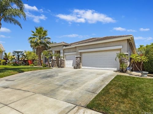 8734 Aspen Ct, Riverside, CA 92508-3291