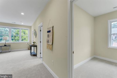 805 Colby Ave, Silver Spring MD 20912-5849 exterior