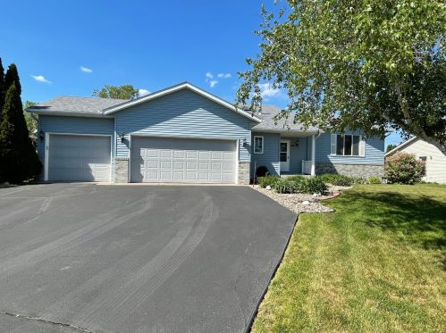 501 3rd St, Sartell, MN 56377-1748