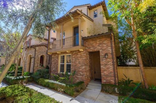15 Tall Oak, Irvine CA  92603-4213 exterior