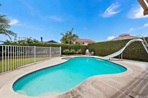 7301 Paseo Laredo, Anaheim CA  92808-1053 exterior