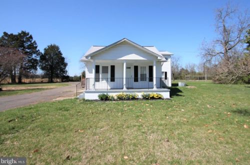 11552 James Madison St, Remington, VA 22734-2146