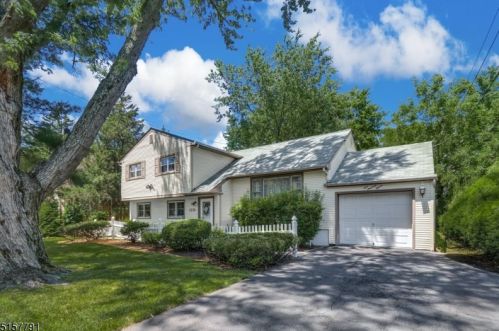 115 Lincoln Ave, Cranford, NJ 07016-2820