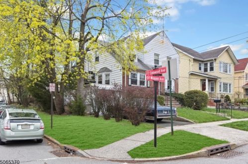 165 Weaver Ave, Bloomfield, NJ 07003-4923