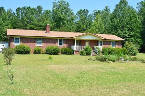437 Weaver Rd, Johnston, SC 29832-2825