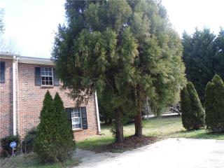 917 Joseph Club Dr, Mableton, GA 30126-1659