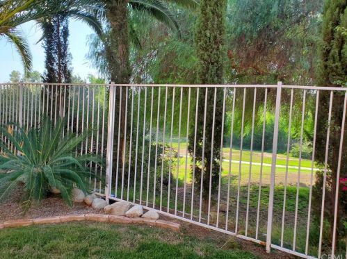 7890 Pineridge Ct, Riverside, CA 92509-7024