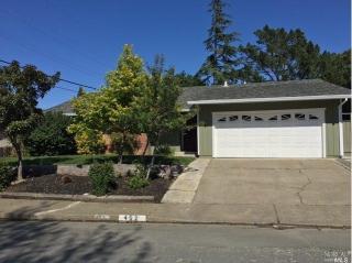 452 Rollingwood Dr, Vallejo, CA 94591-6734