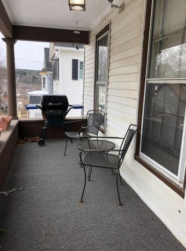 36 Oak St, Augusta, ME 04330-5153