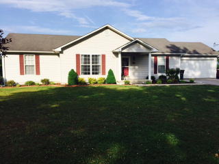 588 Turn Table Rd, Ravenscroft, TN 38583-1313