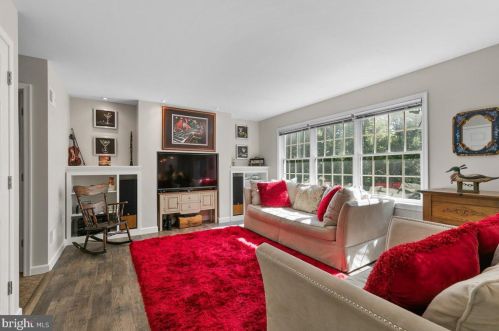 104 Cliff Ave, Lancaster PA  17602-4700 exterior