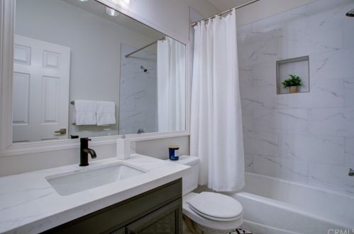 324 Quail Rdg, Irvine CA  92603-4240 exterior