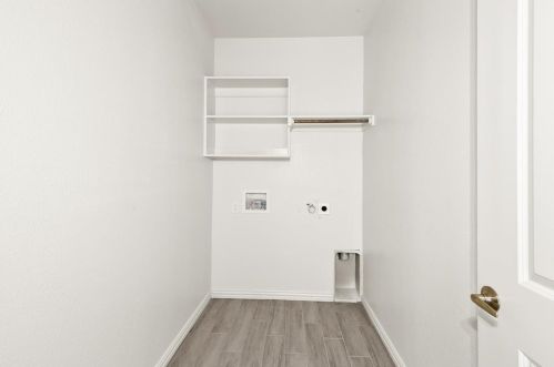 4720 Shackleford St, Fort Worth TX  76119-3563 exterior