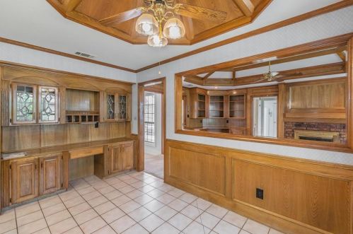 2102 Antibes Dr, Carrollton TX 75006-4327 exterior