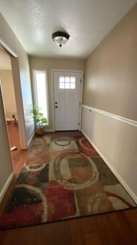 1335 Wawona St, Manteca, CA 95337-6707