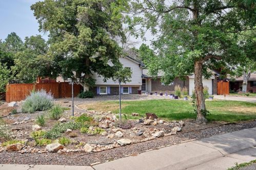 301 Ursula St, Denver, CO 80011-8513