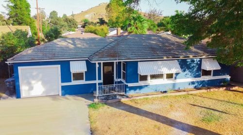 6352 Riverside, Riverside CA  92506-3129 exterior