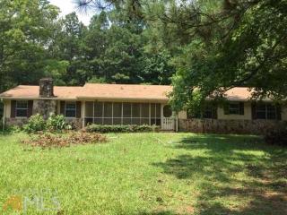 6625 Vogue Cir, Fairburn, GA 30213-2743