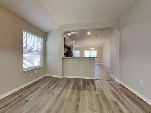 12204 Timber Arch Ln, Webberville TX  78653 exterior