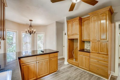 14 Forest Ridge Ct, Atlanta GA  30350-1802 exterior
