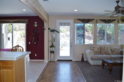 12722 Royal Palm Ln, Riverside CA  92503-7077 exterior