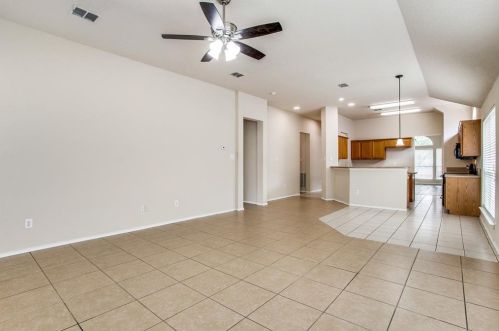 6709 Braeview Dr, Fort Worth TX  76137-6313 exterior